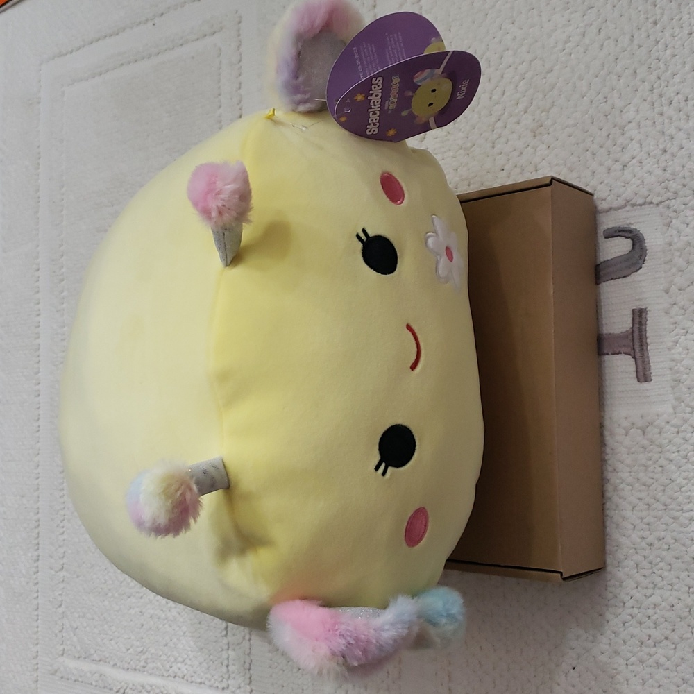 NIXIE THE YELLOW BUTTERFLY WITH FLOWER EMBROIDERY STACKABLE USH TOY